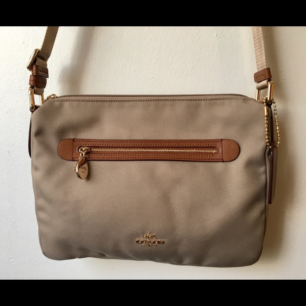 NWT! Coach Crossbody Bag